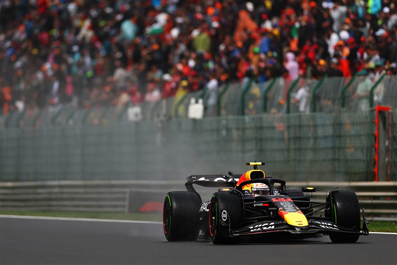 角田裕毅 F1 レッドブル