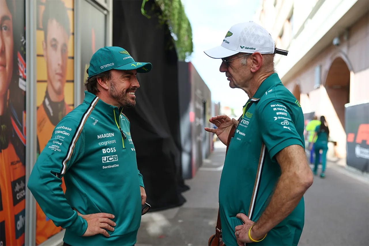 フェルナンド・アロンソ エイドリアン・ニューウェイ アストンマーティン・コグニザント・フォーミュラワンチーム
