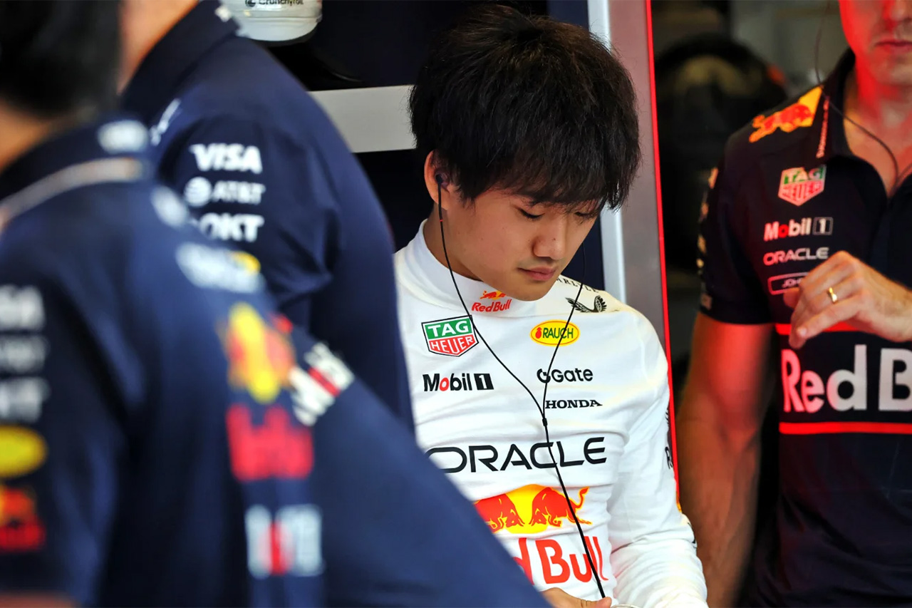 角田裕毅 レッドブル F1