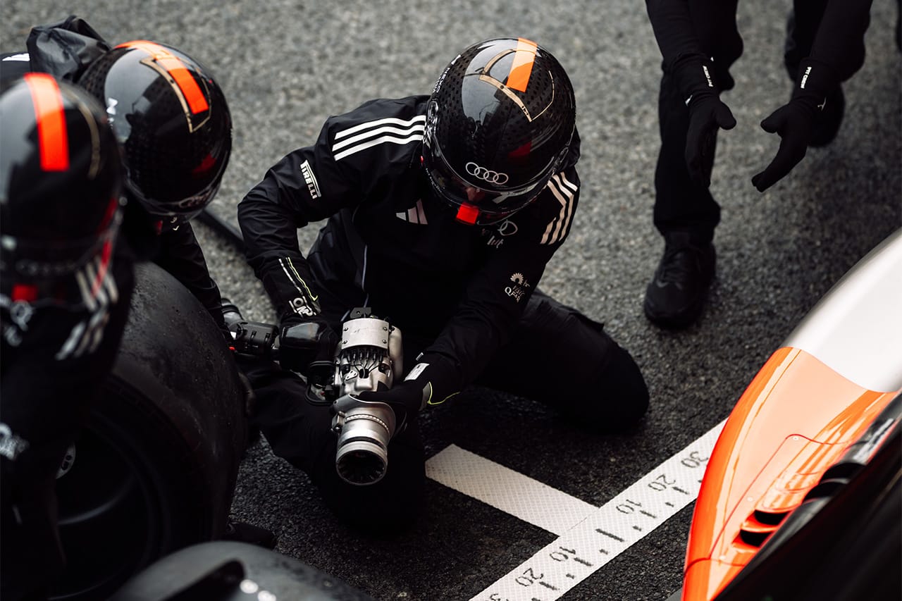 アウディ F1