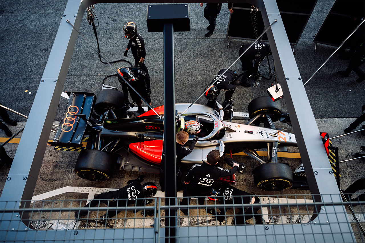 アウディ F1