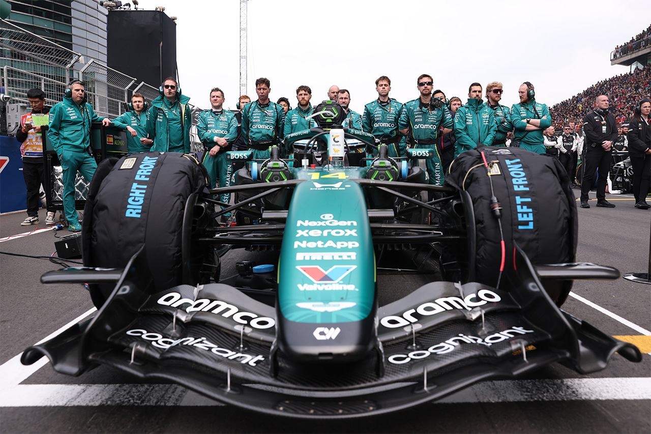 アストンマーティン・コグニザント・フォーミュラワンチーム 本田技研工業