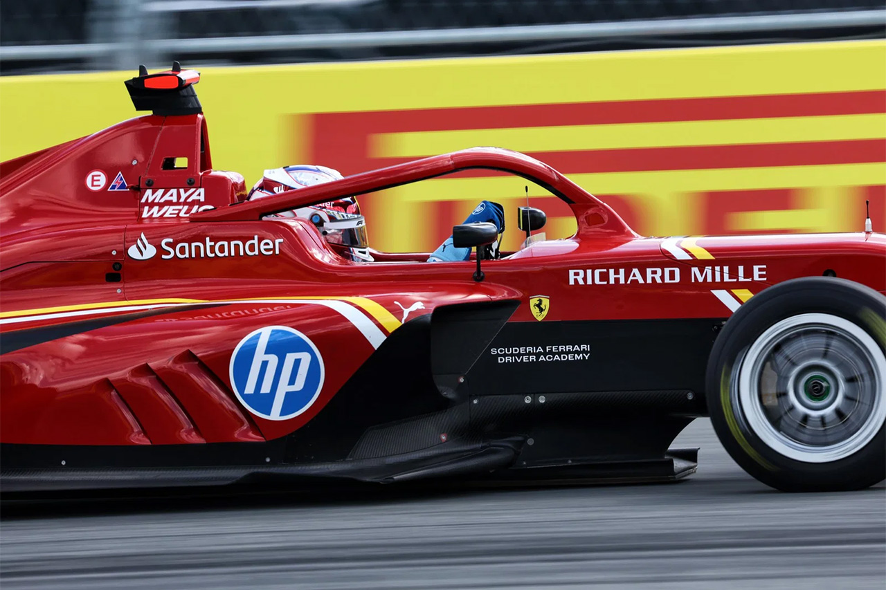 マヤ・ウィーグ（F1アカデミー）