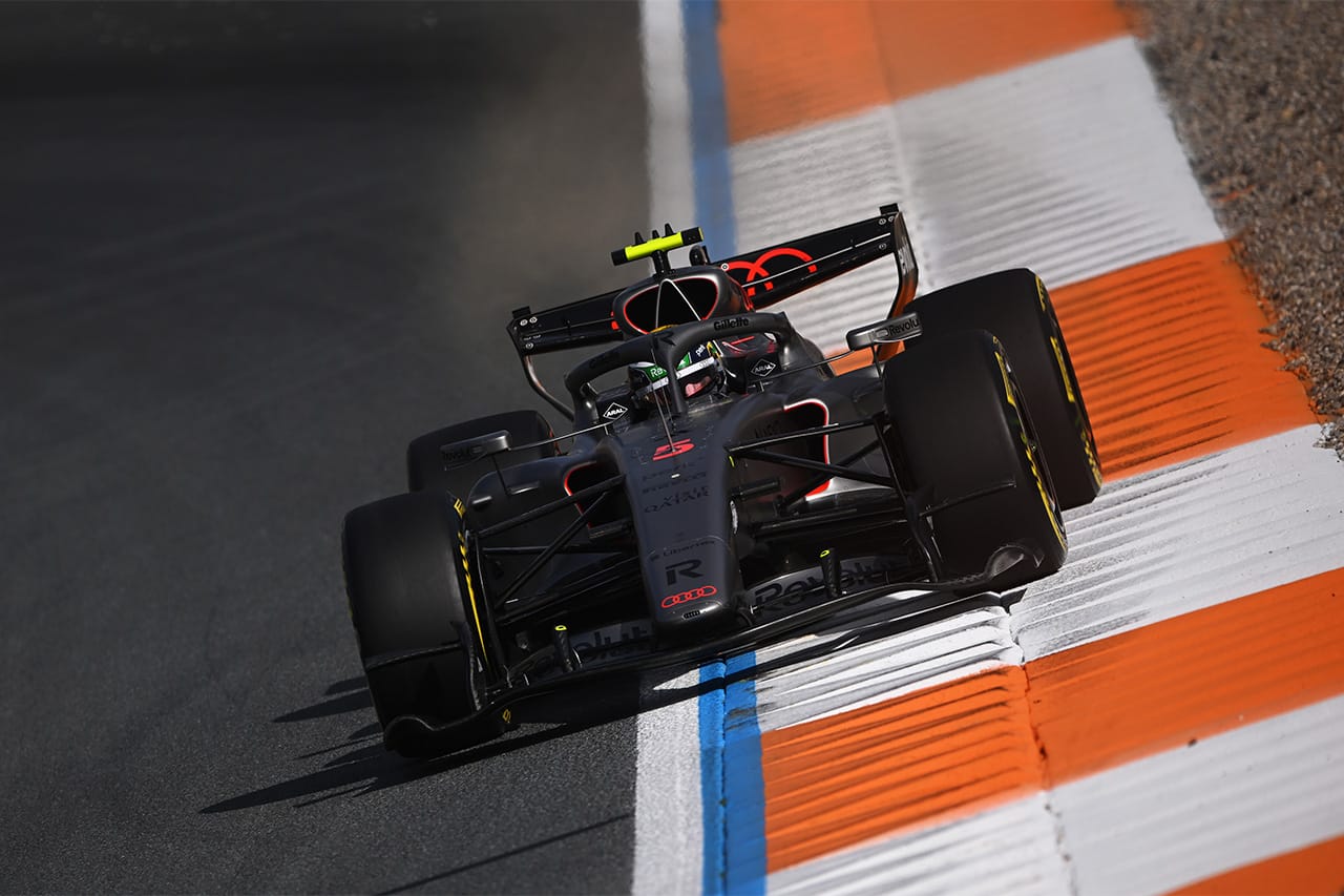 アウディ F1