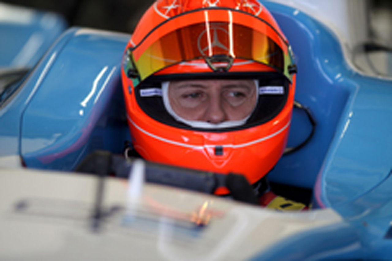ミハエル・シューマッハ、悪天候にも満足 （GP2テスト初日）