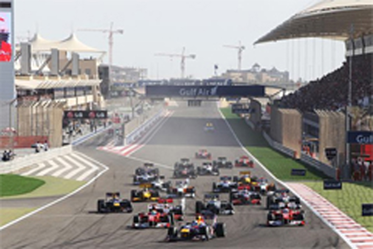 2011年のF1グリッドを賭けて15チームがエントリー申請
