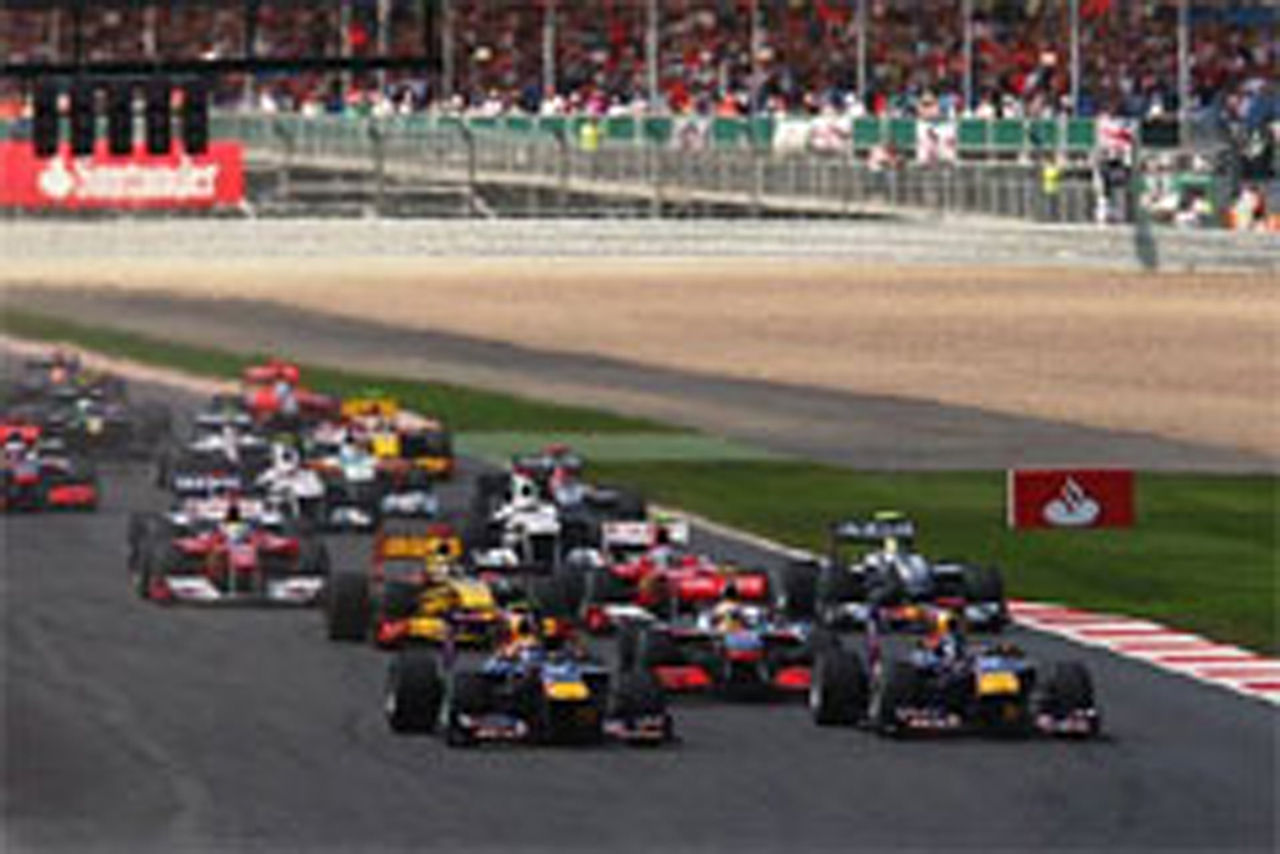 F1イギリスGP：優勝はマーク・ウェバー、小林可夢偉6位！