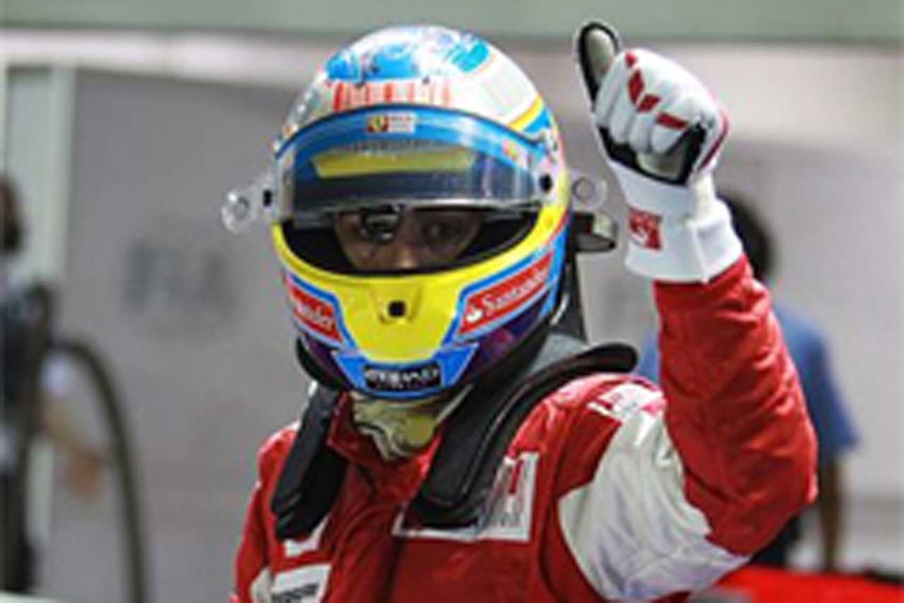 フェラーリ：アロンソが2戦連続ポール！ （F1シンガポールGP予選）