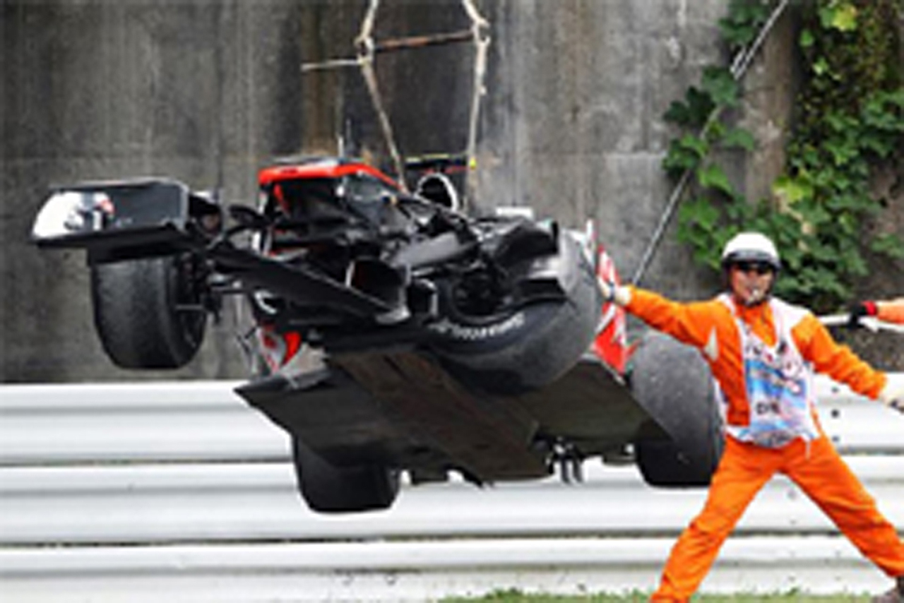 ルイス・ハミルトン、フリー走行1でクラッシュ （F1日本GP）