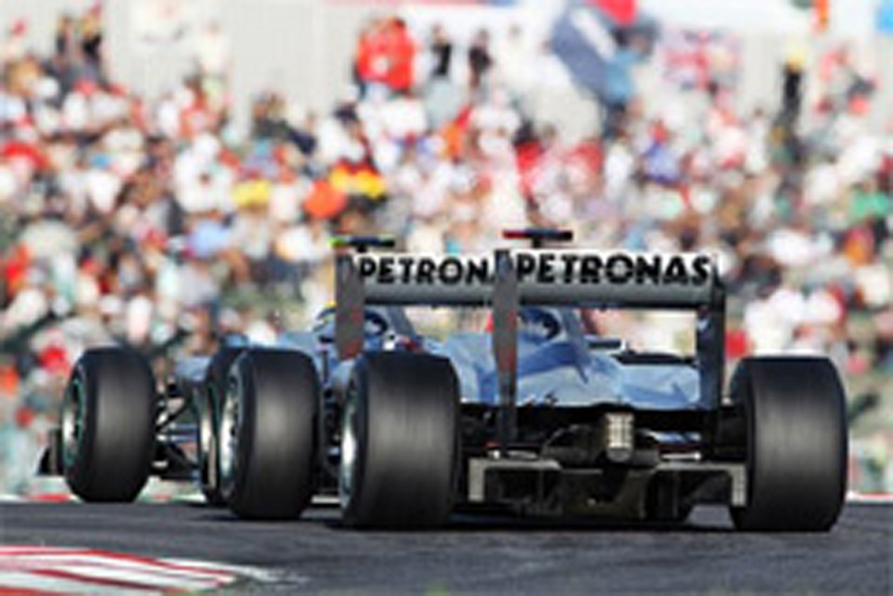 メルセデスGP 「2010年マシンはあまりに保守的だった」