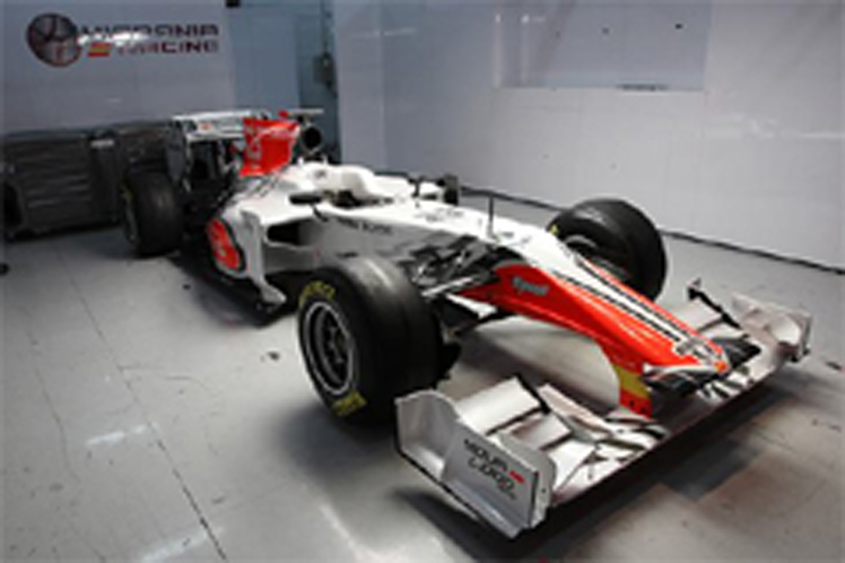 ヒスパニア・レーシング F111、パーツが届かずテストを断念
