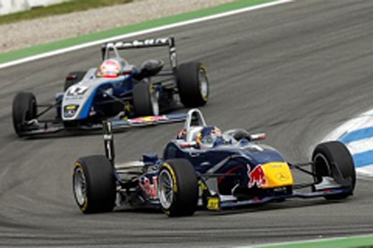 セバスチャン・ベッテル、F3時代の小林可夢偉を語る