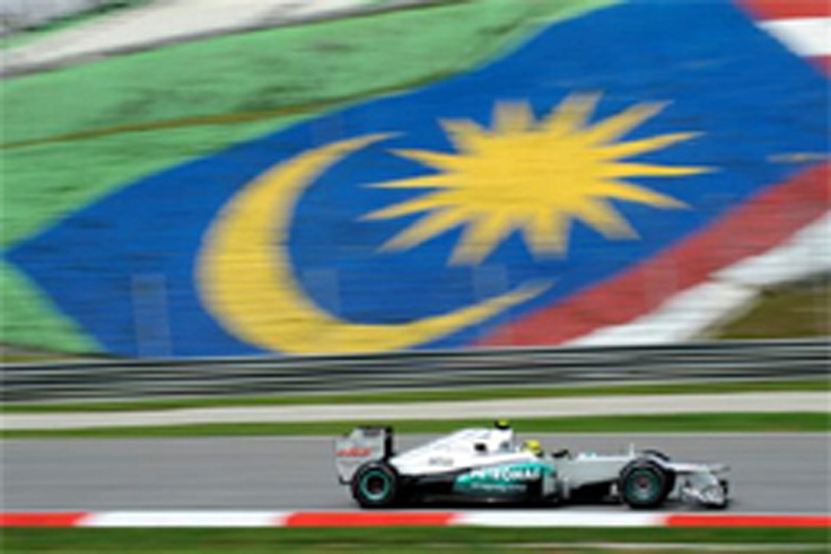 F1マレーシアGP フリー走行3回目：ニコ・ロズベルグがトップタイム