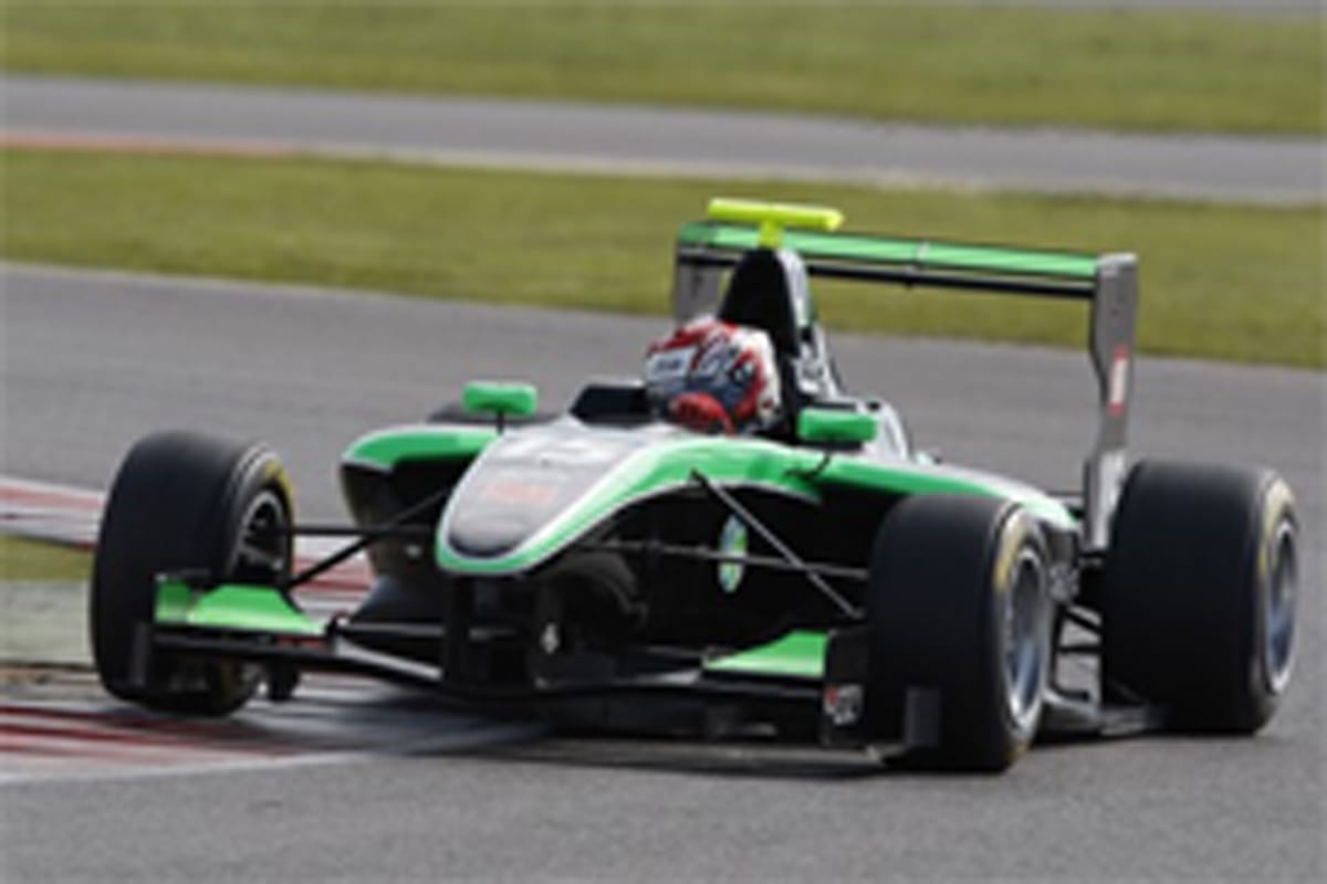 桜井孝太郎、GP3デビュー戦で連続完走