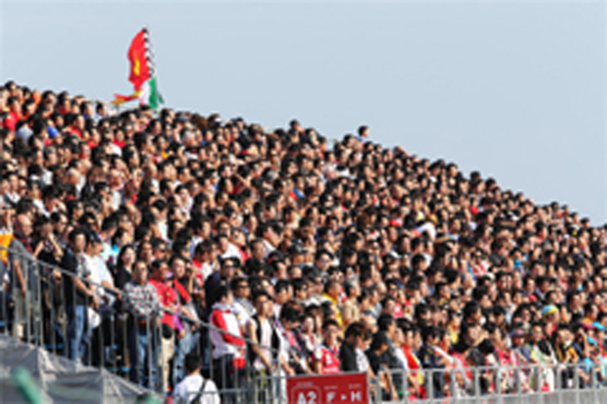 2012年 F1日本GP 鈴鹿サーキット 3日間の入場者数