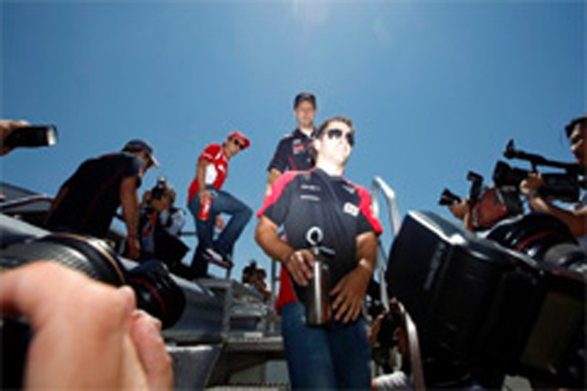 F1ドライバー、契約解除のティモ・グロックにTwitterでメッセージ
