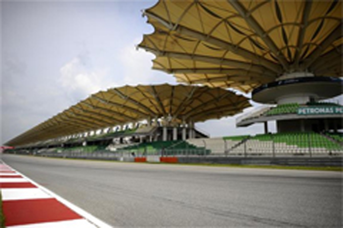 F1マレーシアGP フリー走行1：マーク・ウェバーがトップタイム