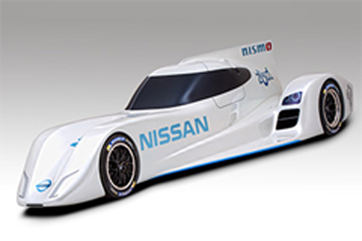 日産、2014年のル・マン参戦マシン「Nissan ZEOD RC」を公開