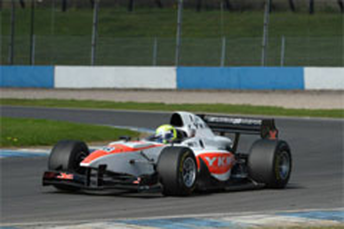 佐藤公哉、レース2は5位で首位との差が広がる （AUTO GP）
