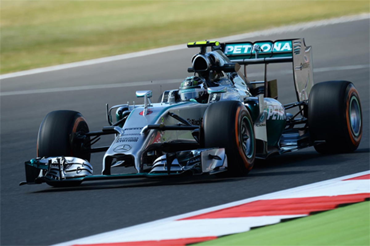 F1イギリスGP フリー走行1回目：ニコ・ロズベルグがトップタイム