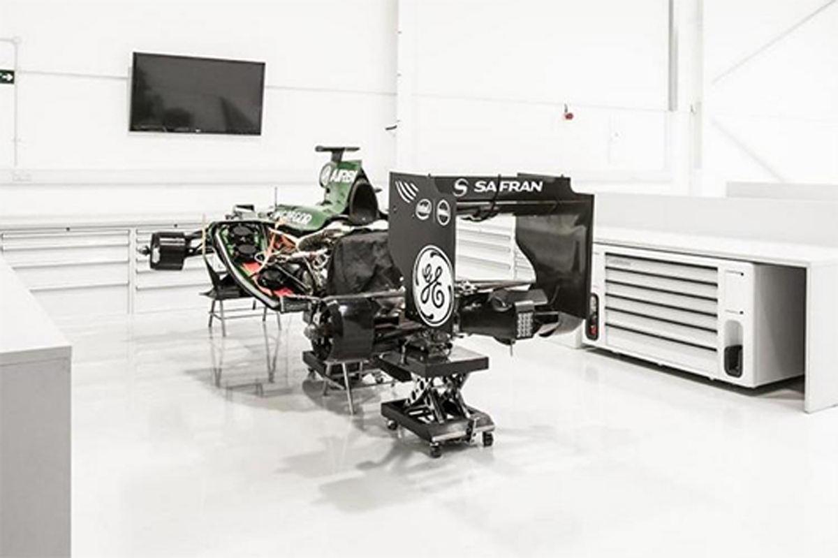 ケータハム、管財人がF1マシンの所有権を主張