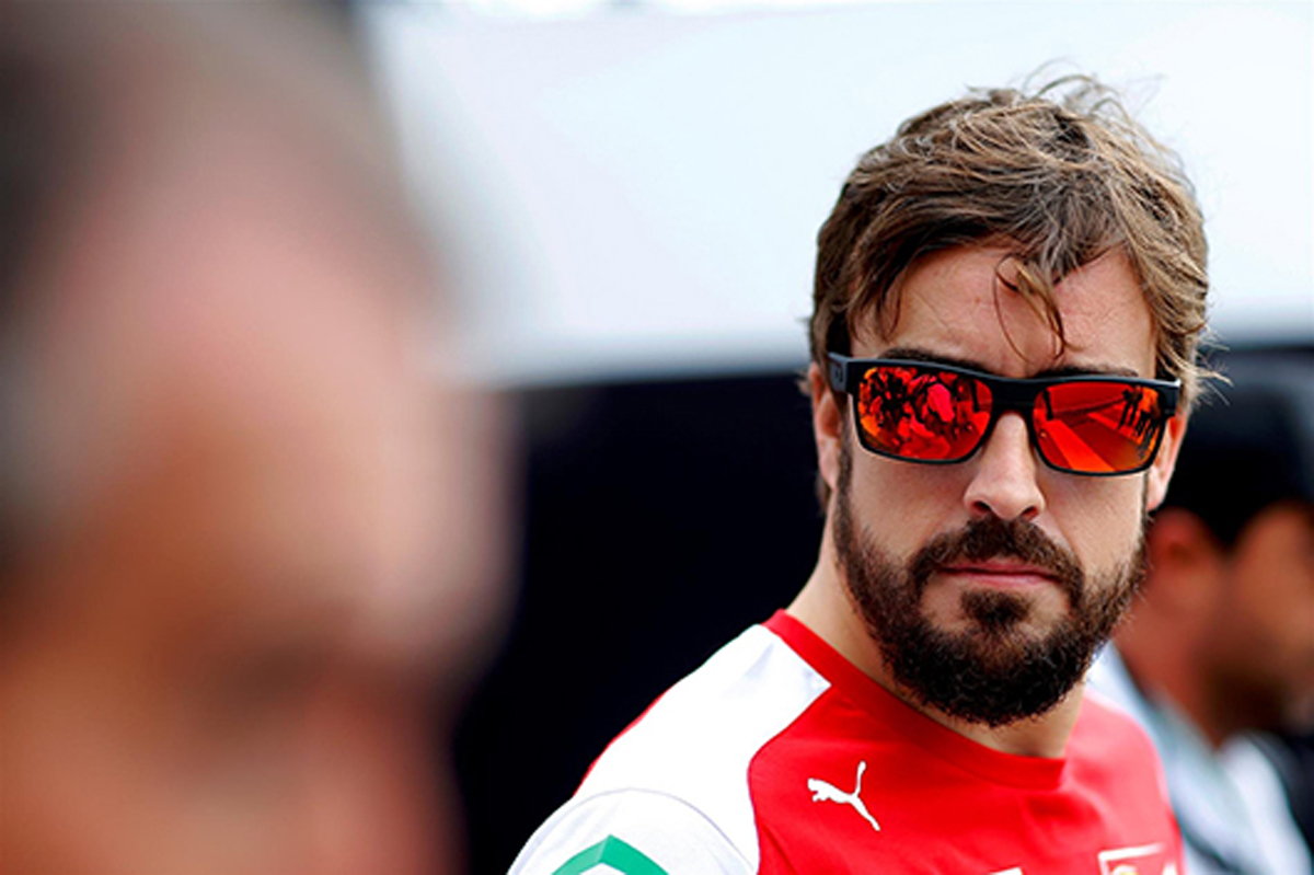 フェルナンド・アロンソ、噂されたマクラーレン訪問はなし