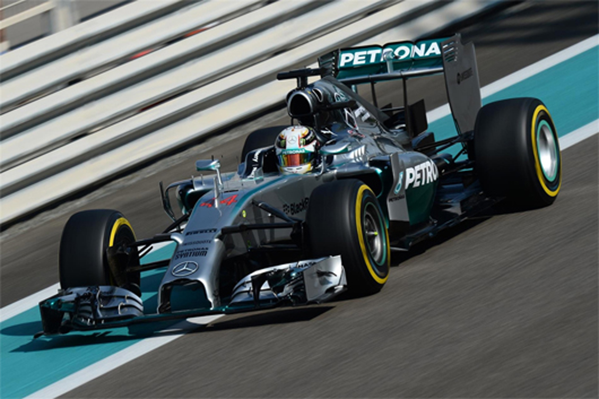 F1アブダビGP フリー走行1回目：ルイス・ハミルトンがトップタイム