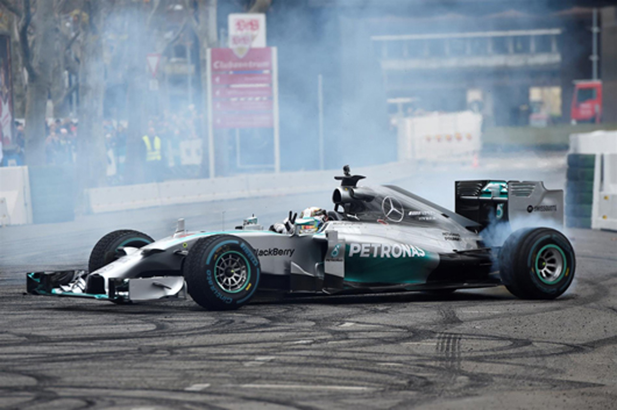 メルセデス、アウディとBMWのF1参戦を望む