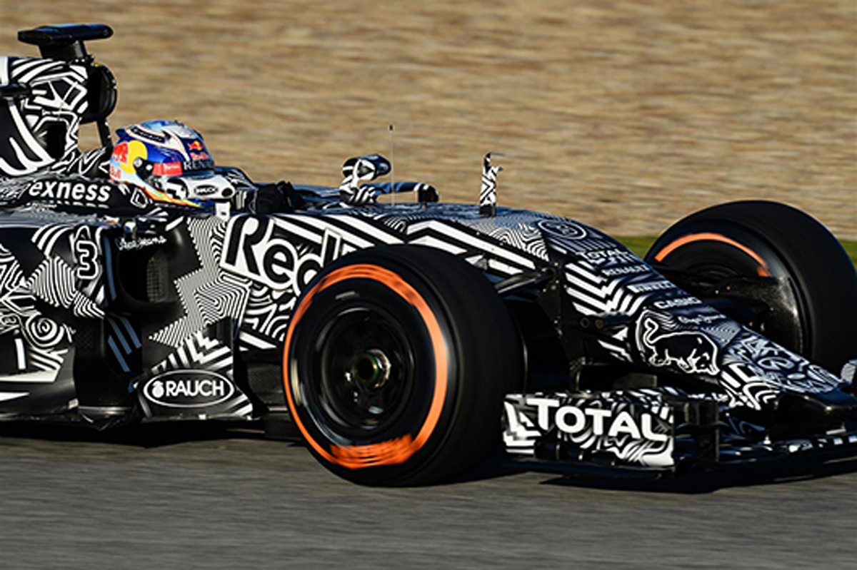 2015年 F1マシン 走行画像 / ヘレステスト（初日）