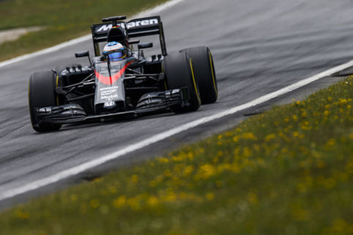 F1オーストリアGP フリー走行3回目：セバスチャン・ベッテルがトップタイム