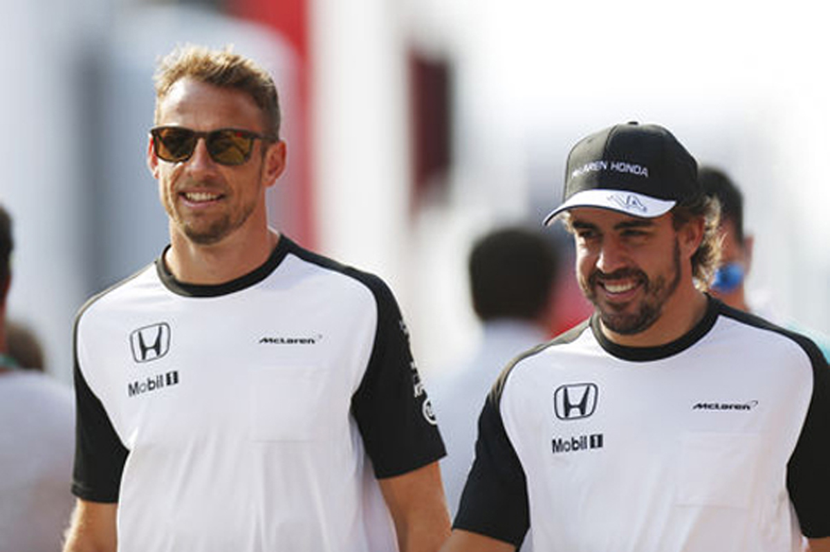 マクラーレン・ホンダ 「2016年のラインナップは優先事項ではない」