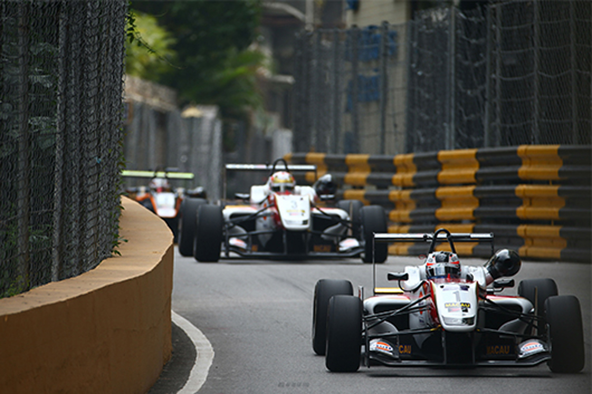 F3マカオGP：フェリックス・ローゼンクヴィストが暫定ポールポジション