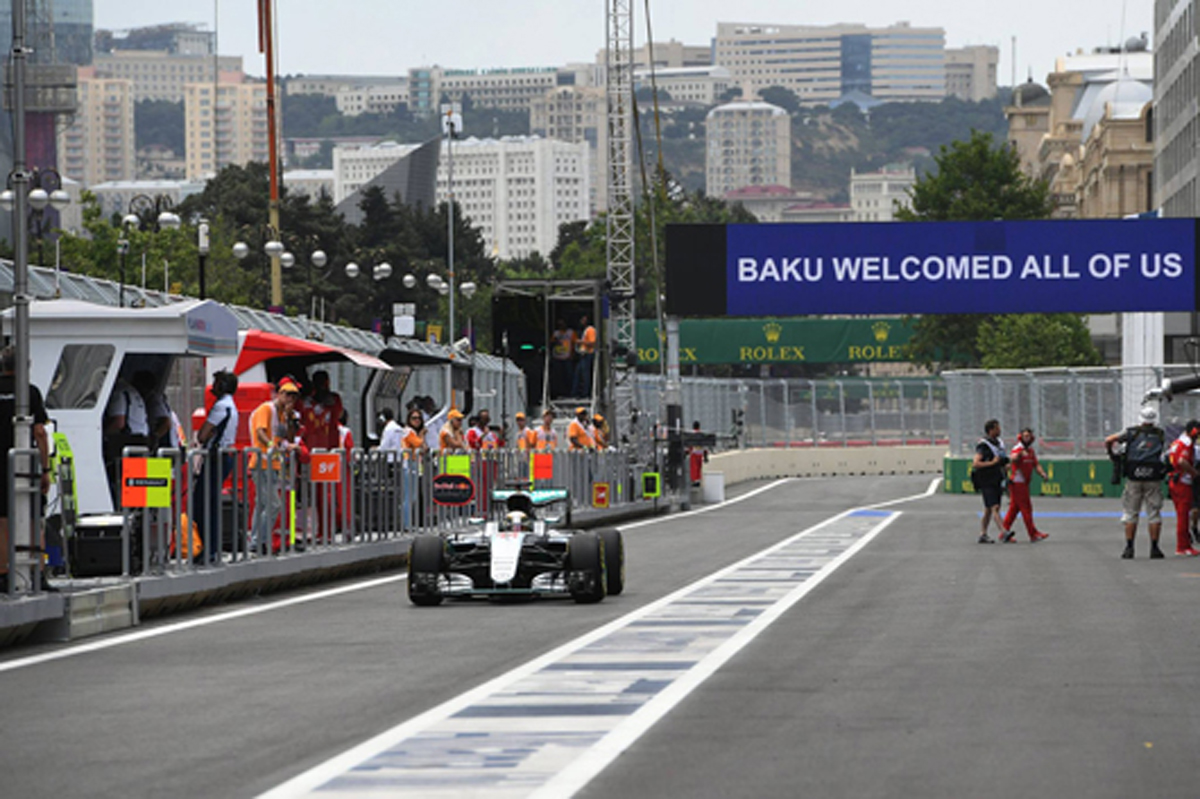 F1ヨーロッパGP フリー走行3回目：ルイス・ハミルトンがトップタイム