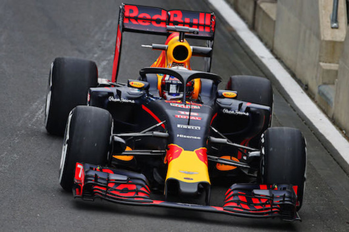 レッドブル、ハローを実走テスト / F1シルバーストンテスト