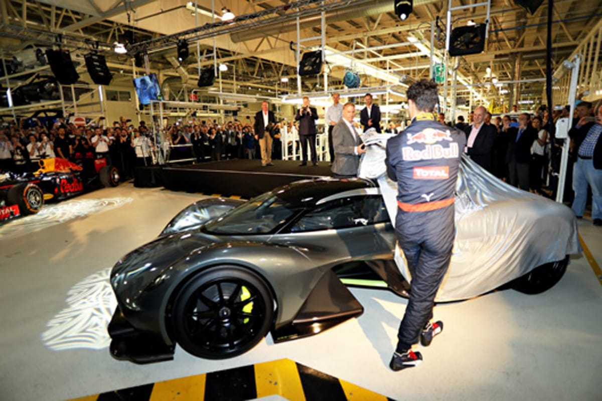 ダニエル・リカルド、AM-RB 001の開発に参加？