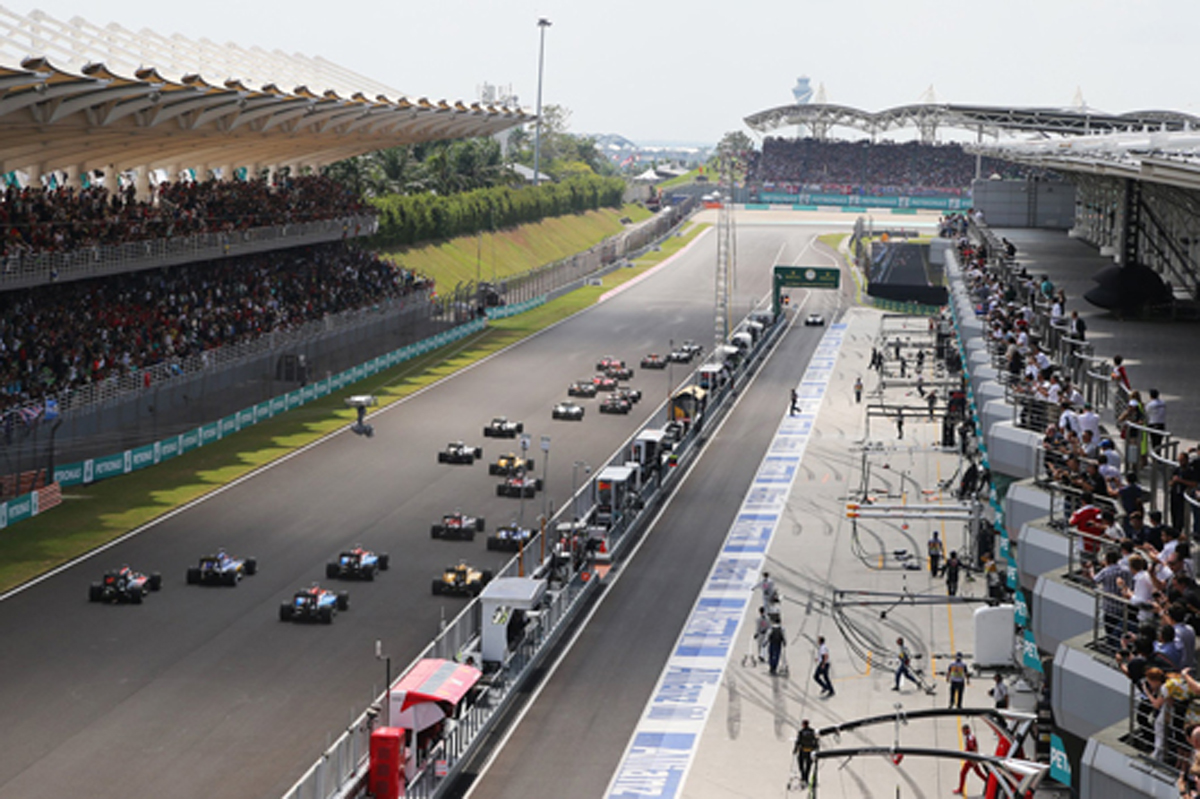 【動画】 2016 F1マレーシアGP 決勝レース ハイライト