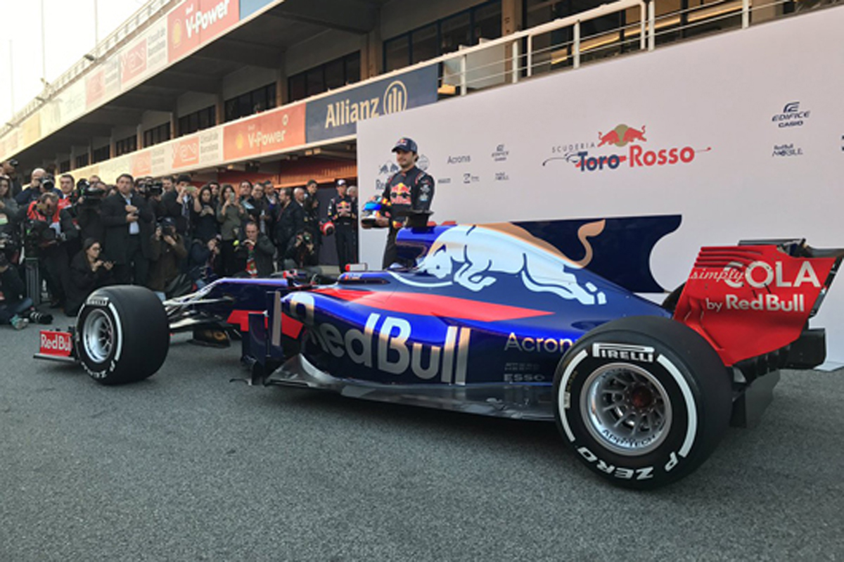 カルロス・サインツ、“メルセデスのような”STR12に発奮