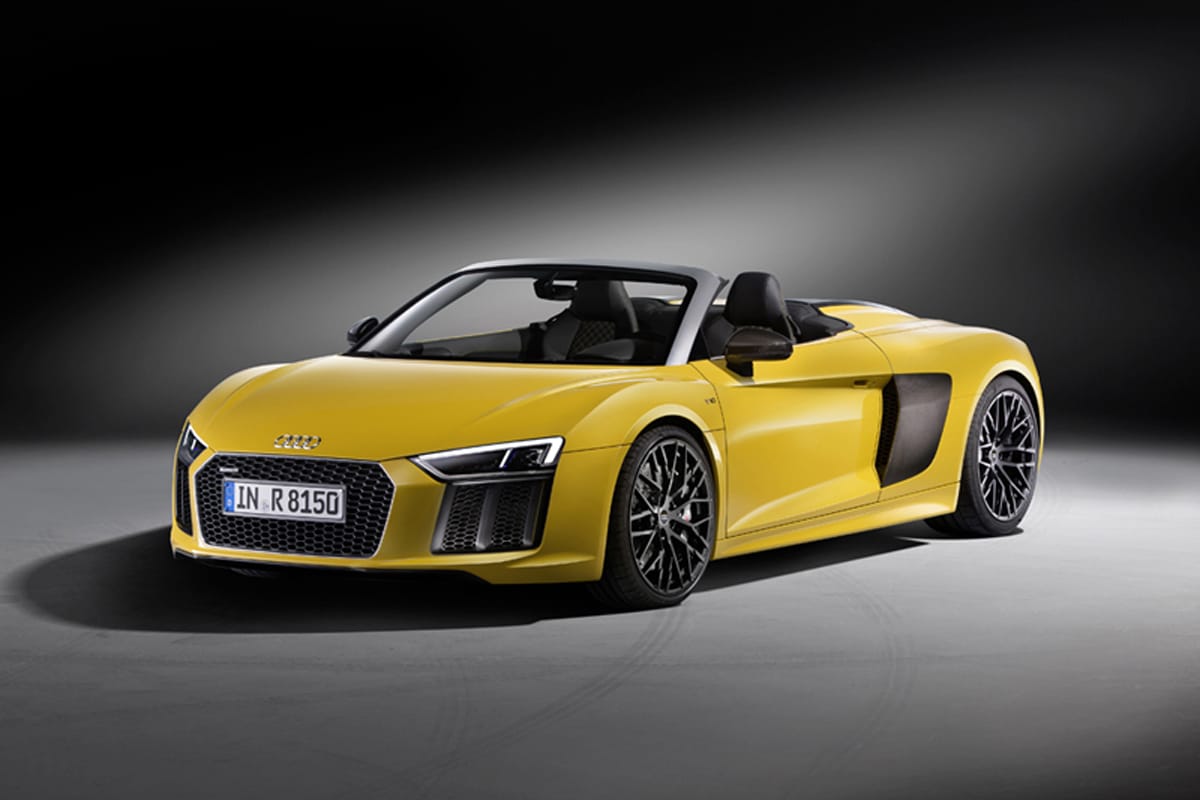 アウディ、新型R8スパイダーの販売を開始 … 価格は2618万円