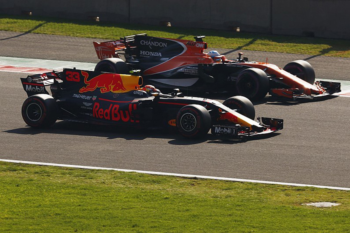 ルノーF1 「マクラーレンとレッドブルからの厳しい要求は覚悟の上」