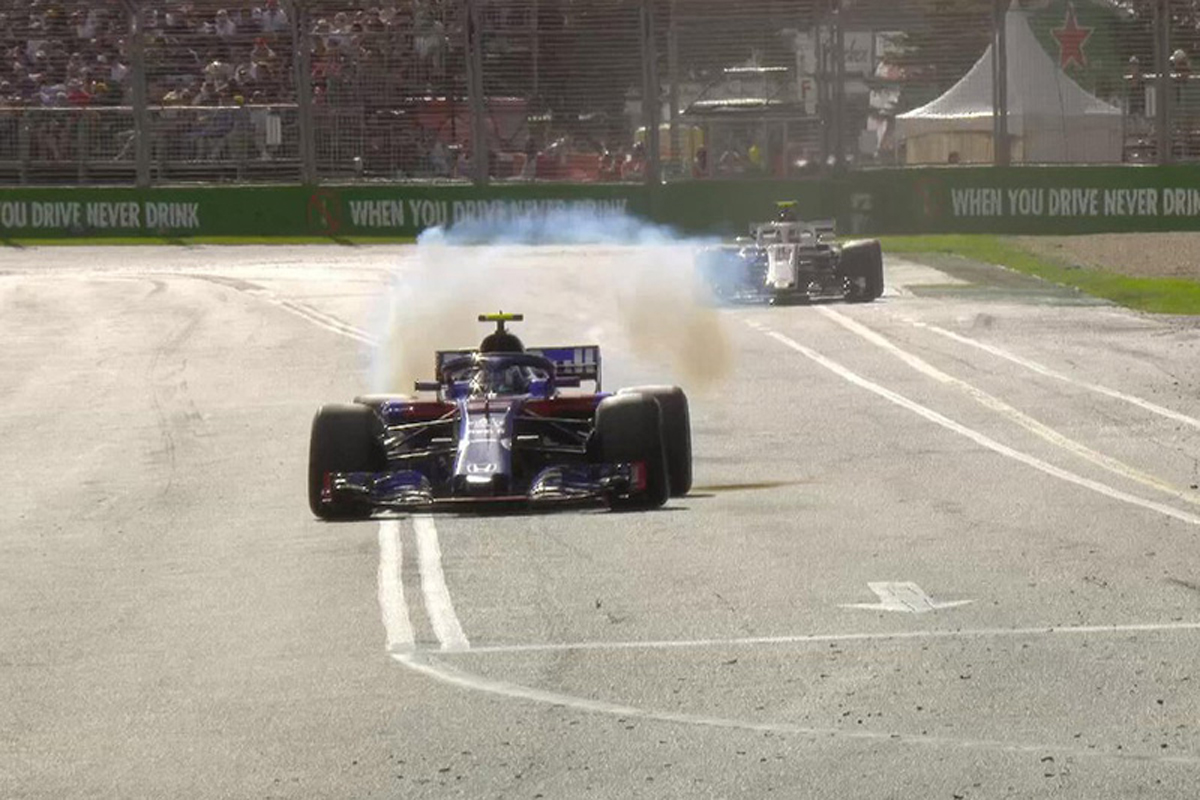 ピエール・ガスリー、エンジントラブルでリタイア / F1オーストラリアGP