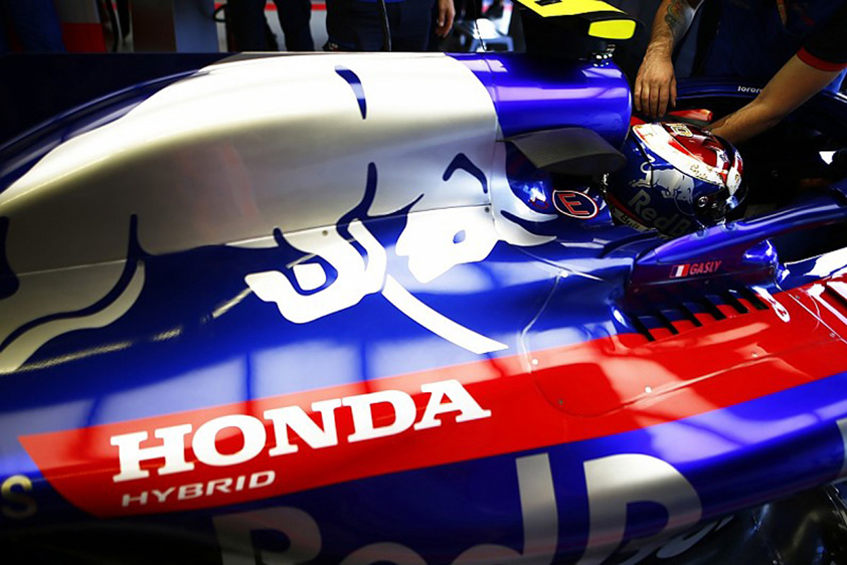 ピエール・ガスリー、新スペックのF1エンジン搭載で10グリッド降格