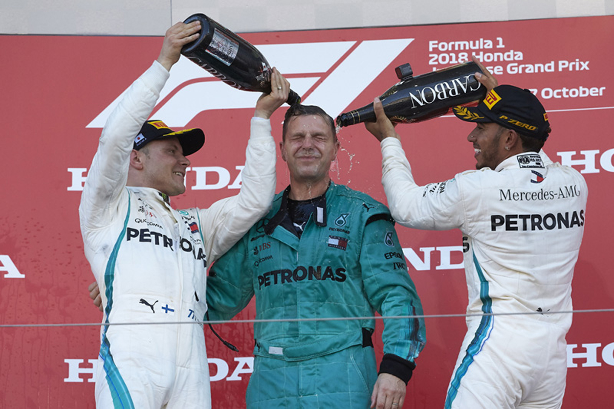 ルノーF1チーム代表、メルセデスのチームオーダー発令に理解