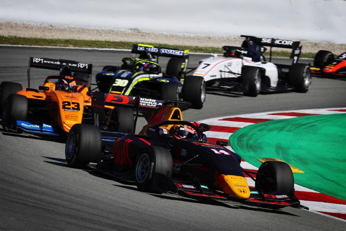 FIA-F3 | 開幕戦 スペイン レース2：角田裕毅が9位、名取鉄平が15位