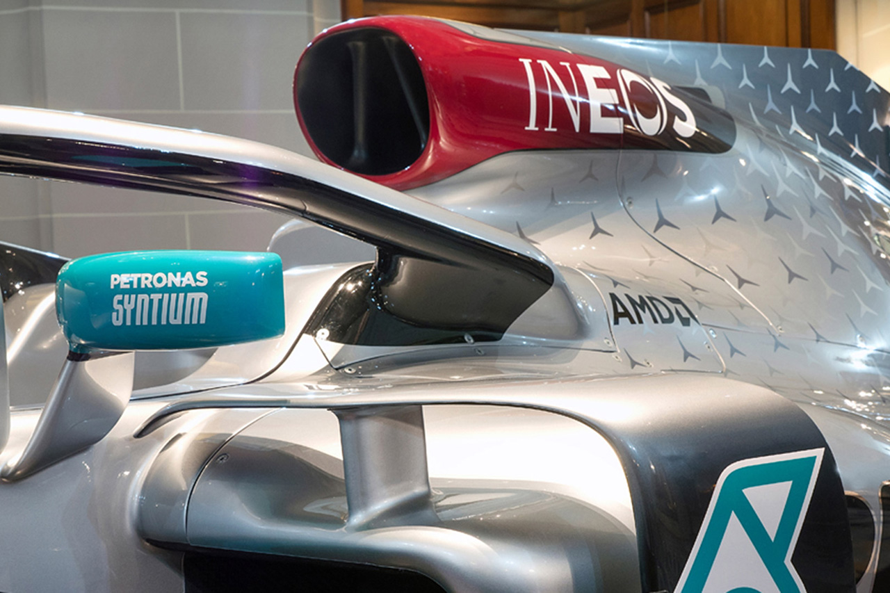メルセデスF1チーム、イネオスと5年間のプライマリースポンサー契約