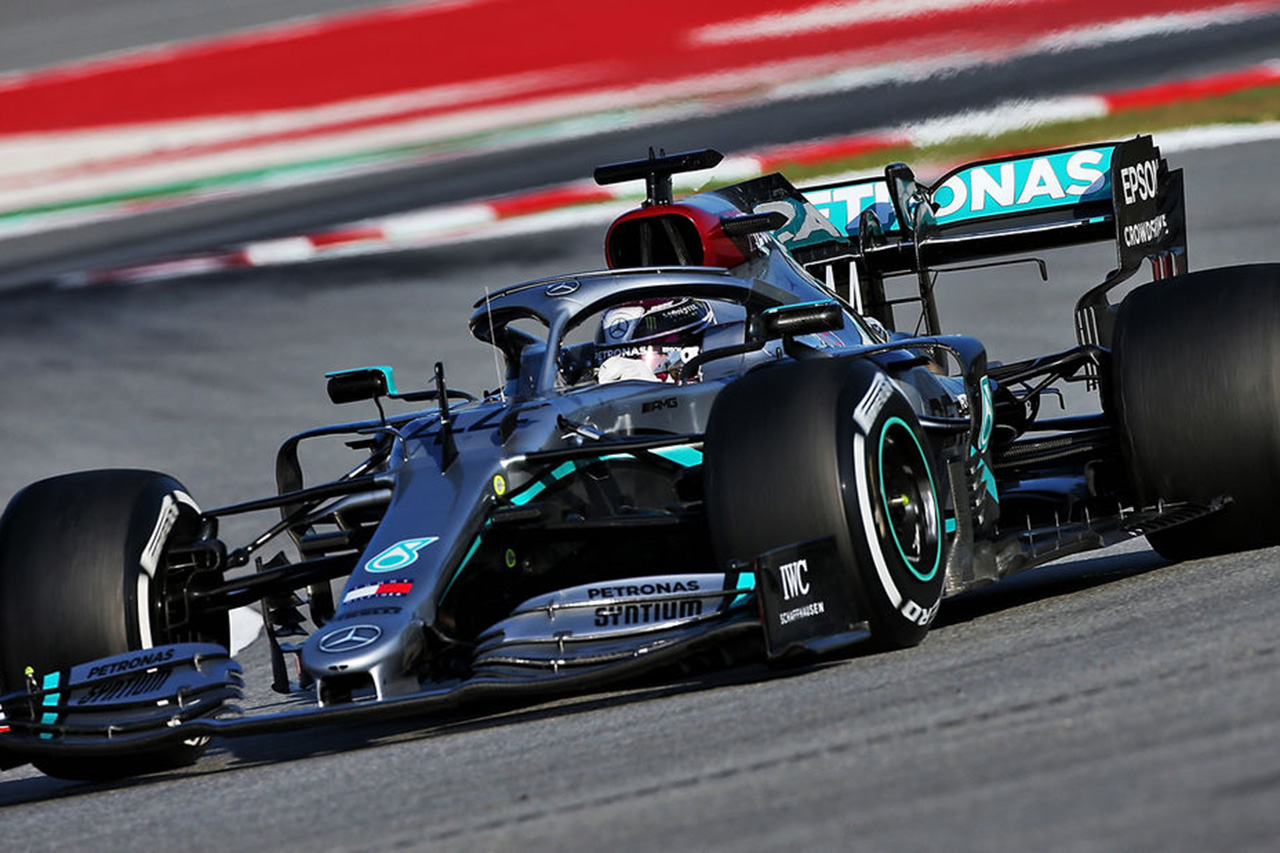F1テスト分析：レースシミュレーションから読み解く各チームの実力