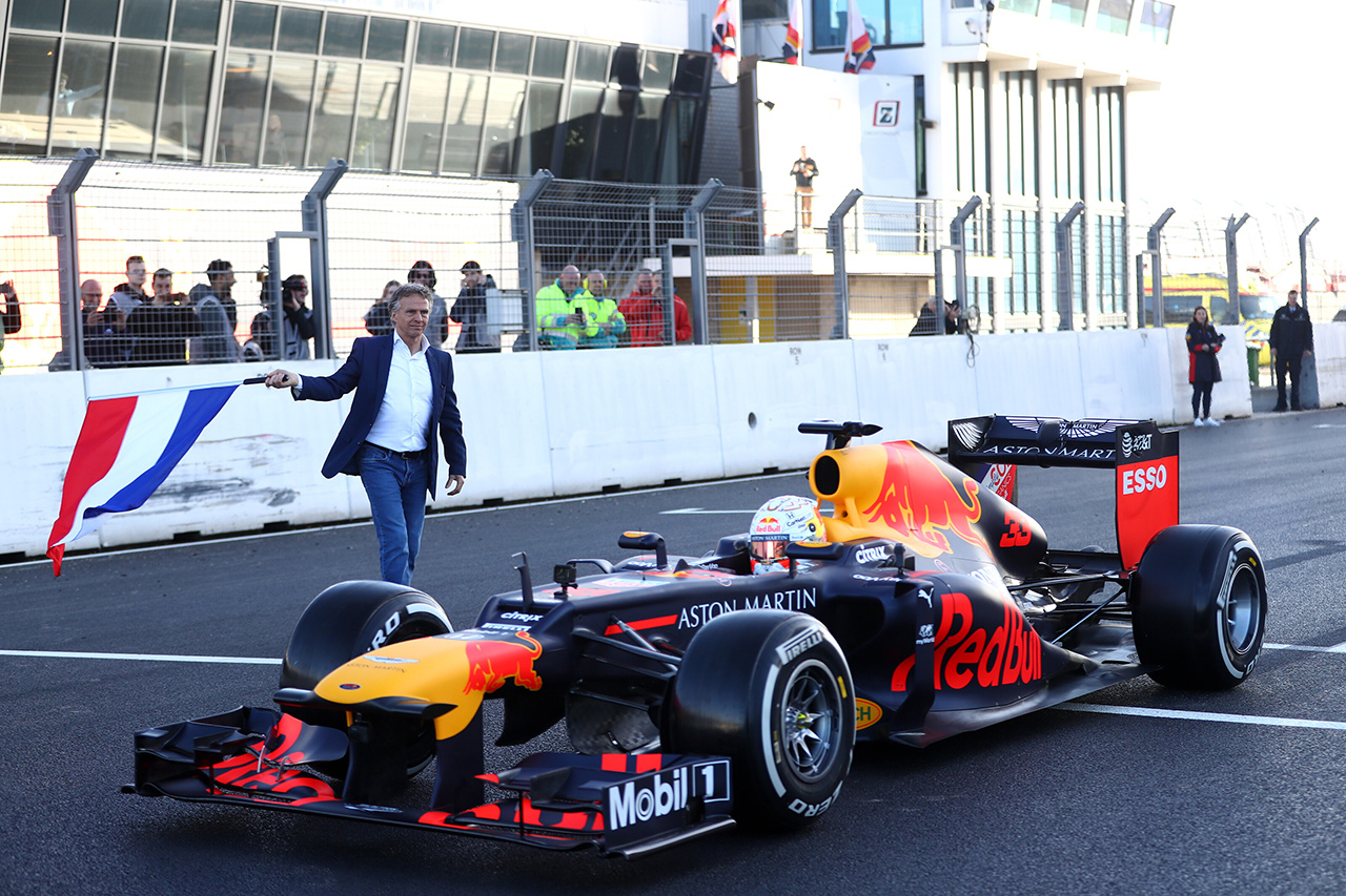 F1オランダGP：大規模イベントの9月1日までの禁止で中止の可能性高まる