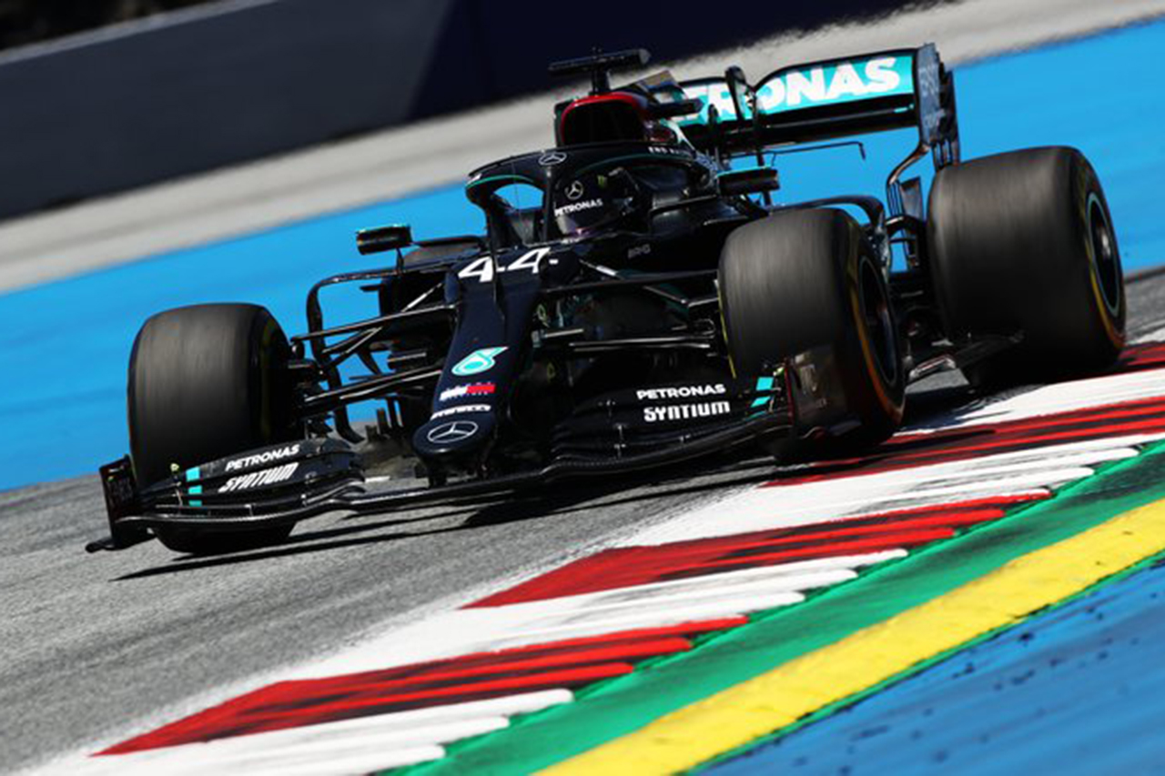 メルセデスF1、ハミルトンのペース不足に困惑「見当がつかない」