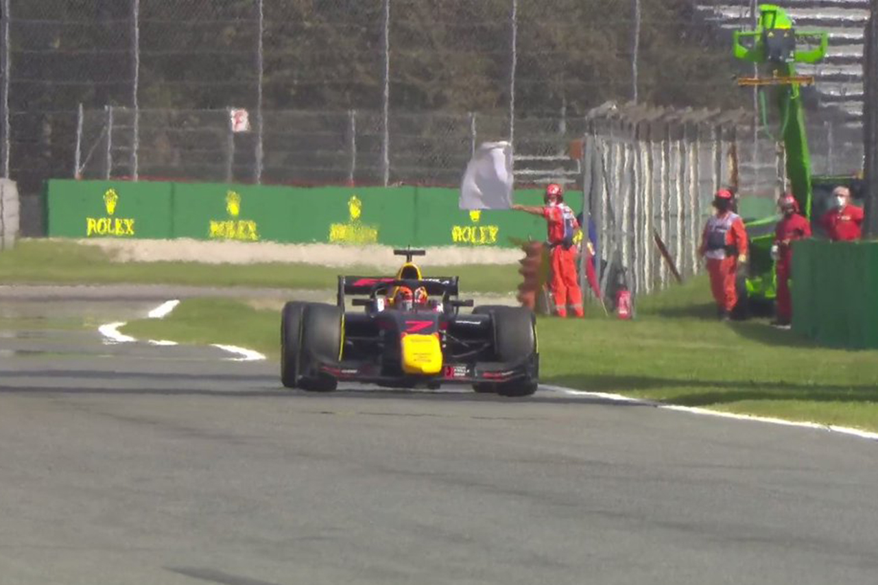 FIA-F2イタリア大会レース2：ティクトゥム優勝、角田裕毅は痛恨のリタイア