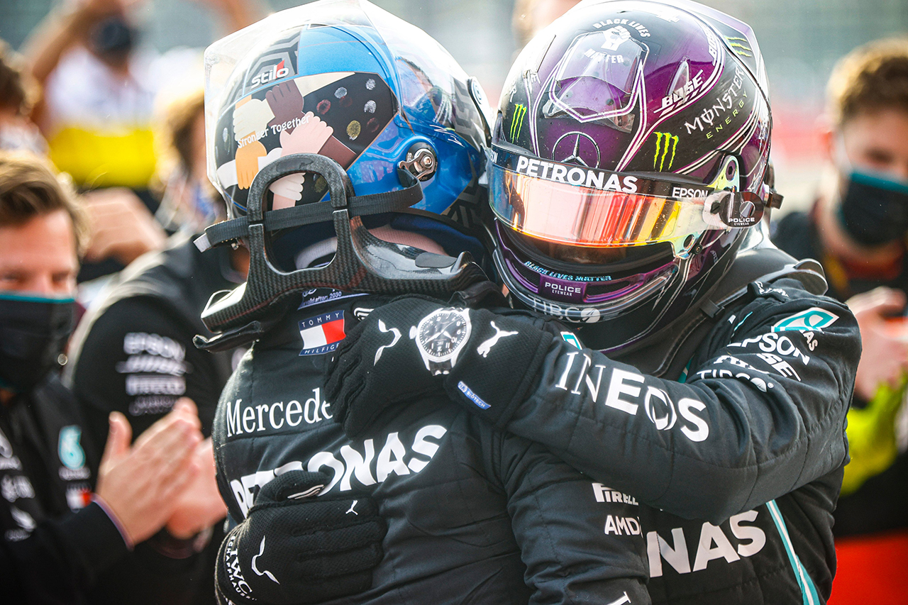 ハミルトン逆転優勝でメルセデスF1がコンストラクターズ7連覇を達成