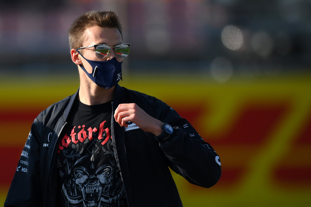 ダニール・クビアト、F1シート喪失に備えて2022年の選択肢を評価
